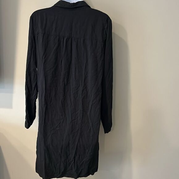 Justfab Women's Black Deep V-Neck Long Sleeves Crinkle Dress Size Medium - Picture 4 of 9